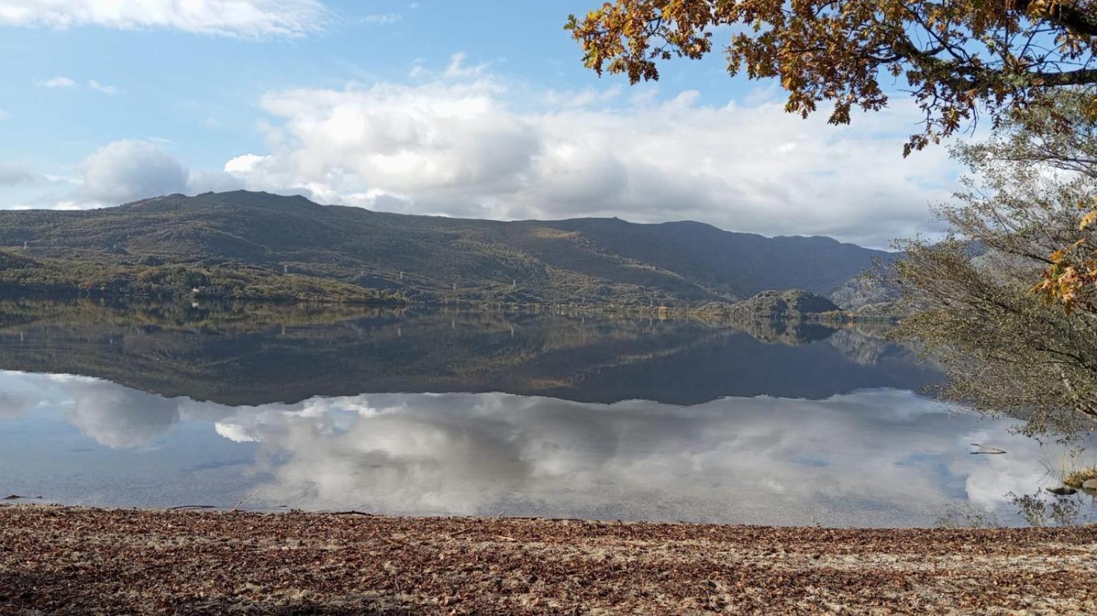 فيلا Espejo De Soledades Vigo de Sanabria المظهر الخارجي الصورة